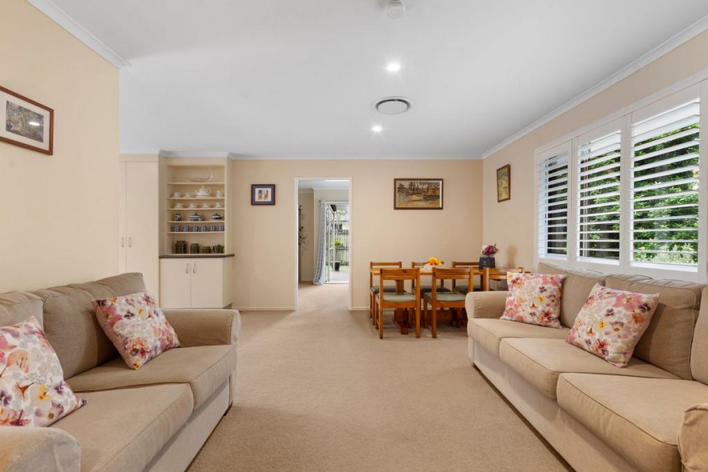 12 Kesteven St, Albany Creek, QLD 4035