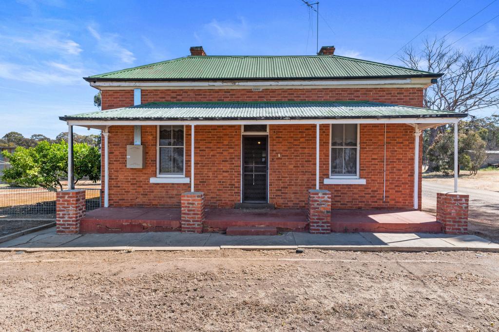 7 Sebastopol Rd, Maryborough, VIC 3465