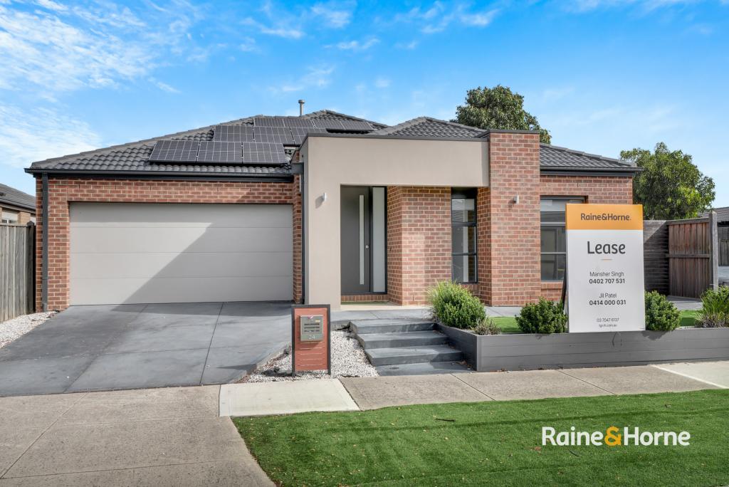 24 Hollington Dr, Mickleham, VIC 3064