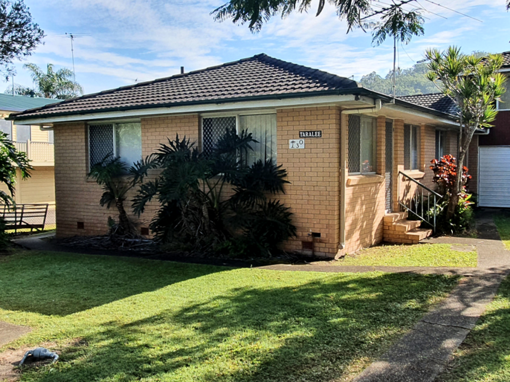 2/30 FAIRLAWN ST, NATHAN, QLD 4111
