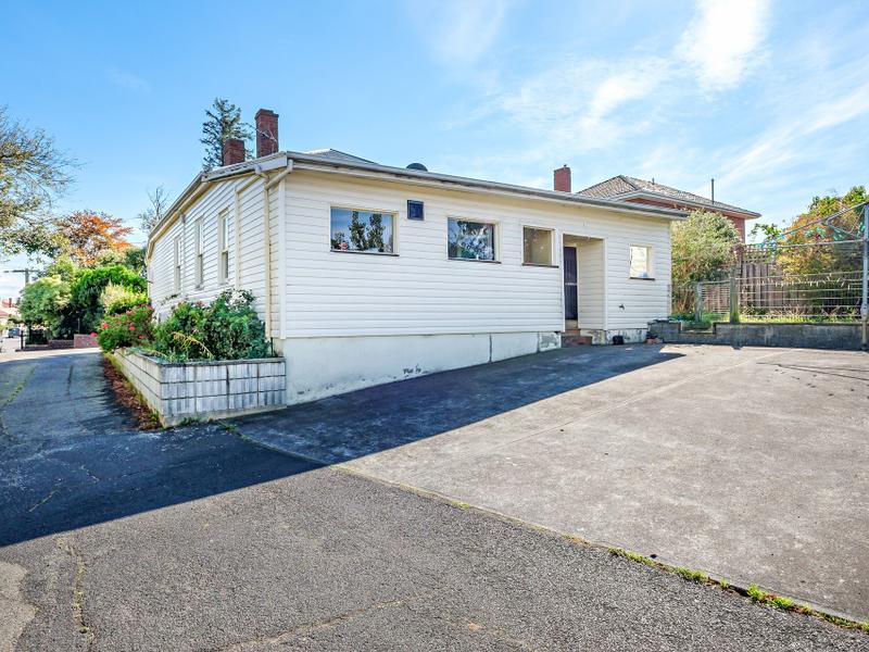 2/22 Sunnyside Rd, New Town, TAS 7008