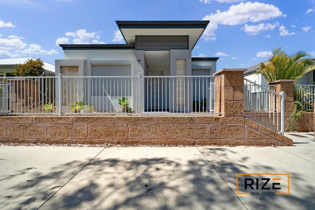 162 Grandis Bvd, Banksia Grove, WA 6031