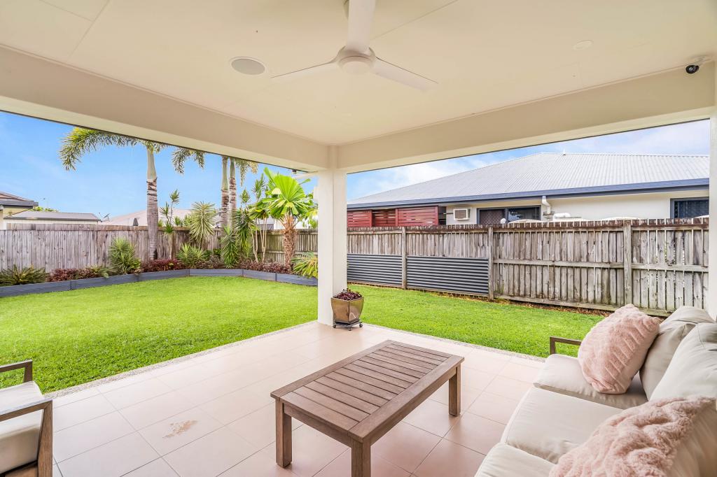 7 Colonial St, Ooralea, QLD 4740