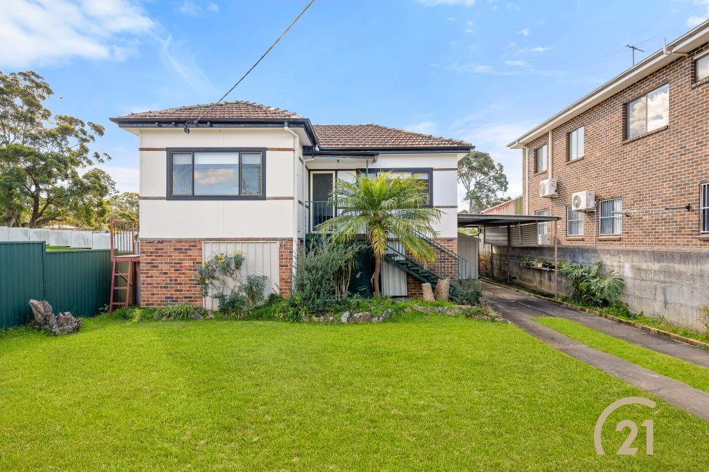 17 Charlotte Cres, Canley Vale, NSW 2166