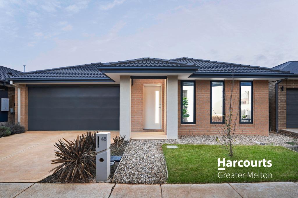 48 Lynwood Dr, Thornhill Park, VIC 3335