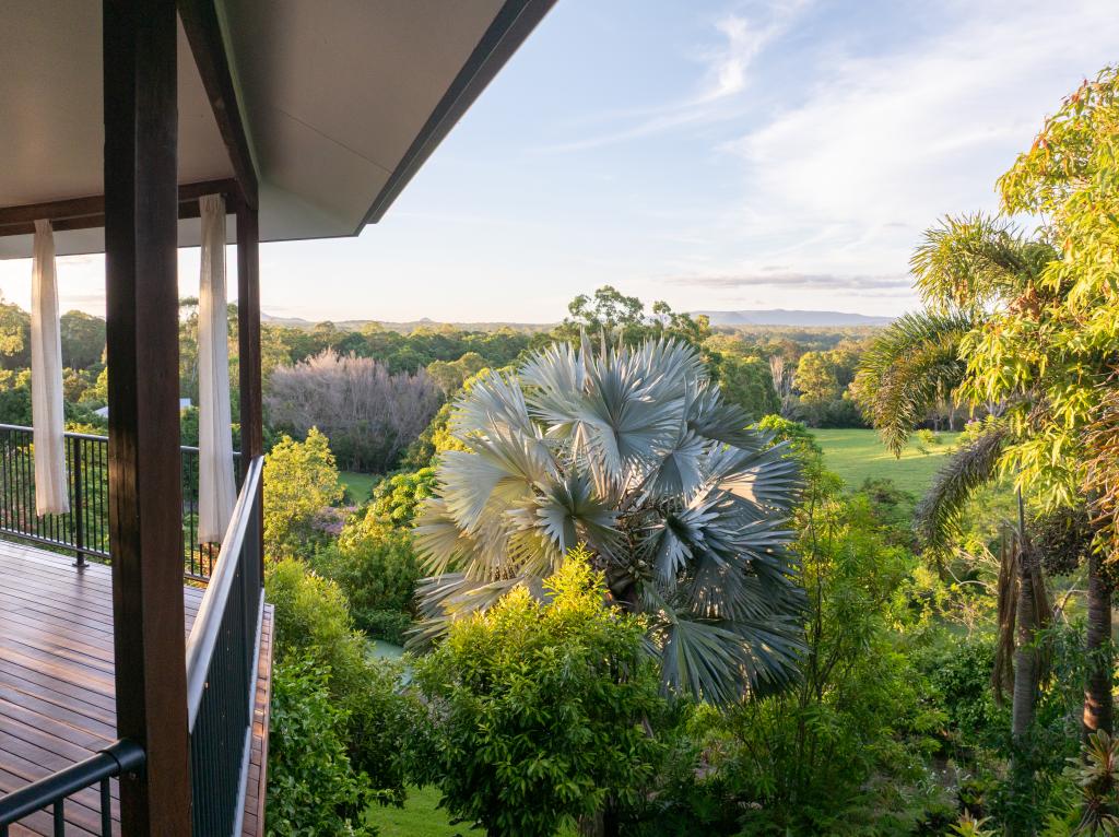 39 Lake Ridge Ct, Lake Macdonald, QLD 4563