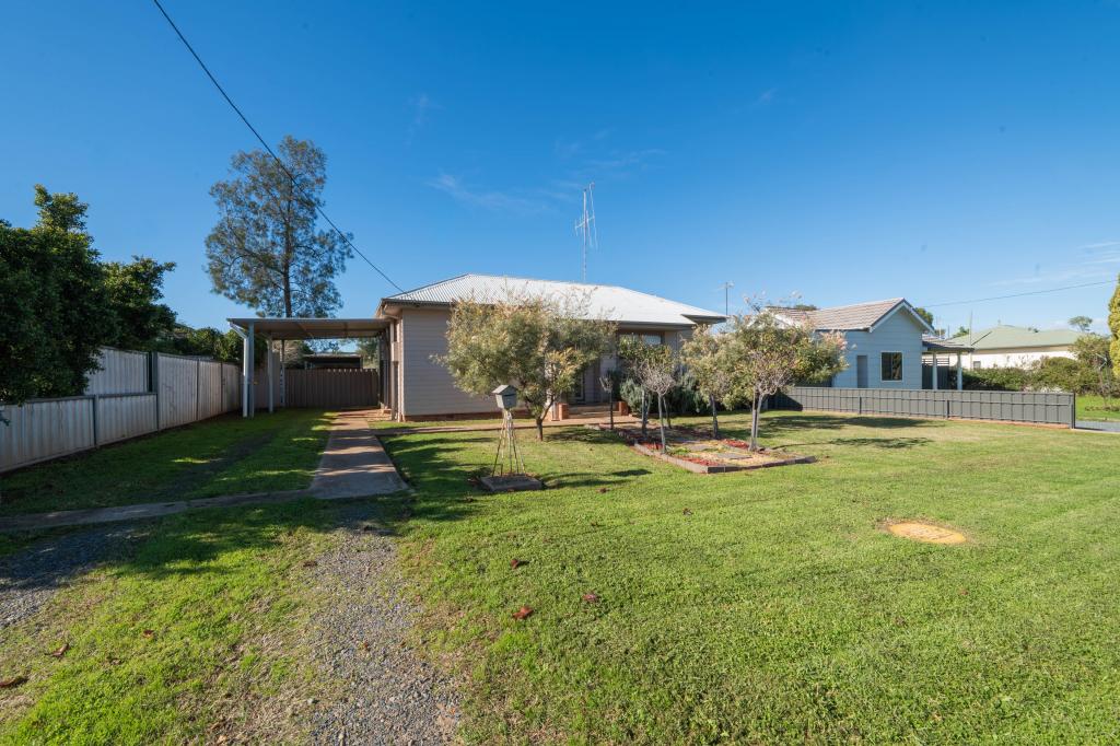 9 Bartley St, Forbes, NSW 2871
