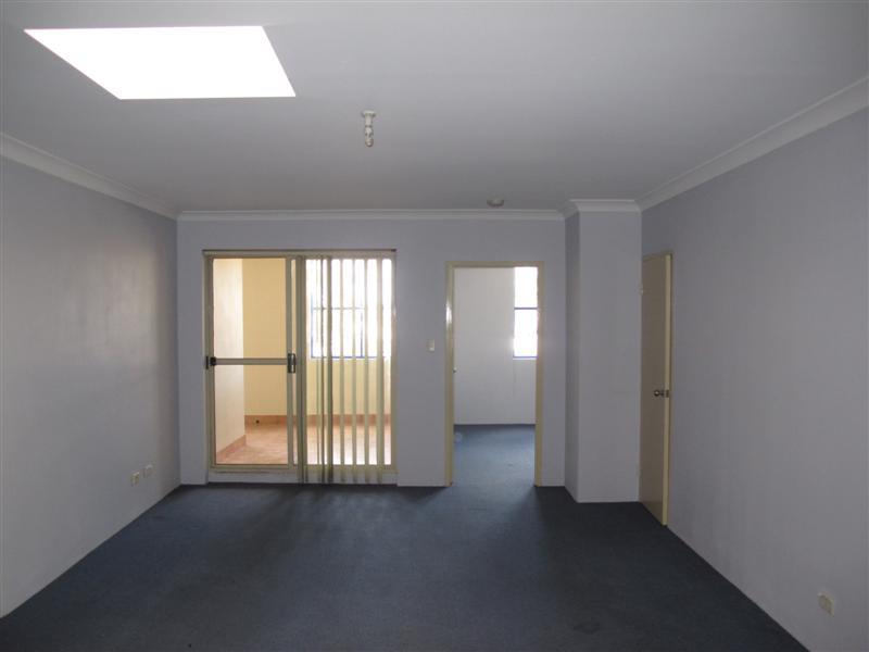 10/111 Lord St, Cabramatta West, NSW 2166