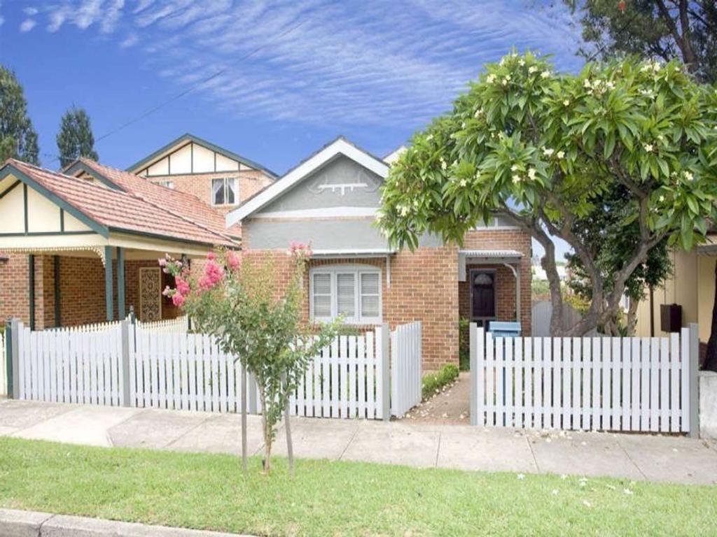 43 Mitchell St, Croydon Park, NSW 2133