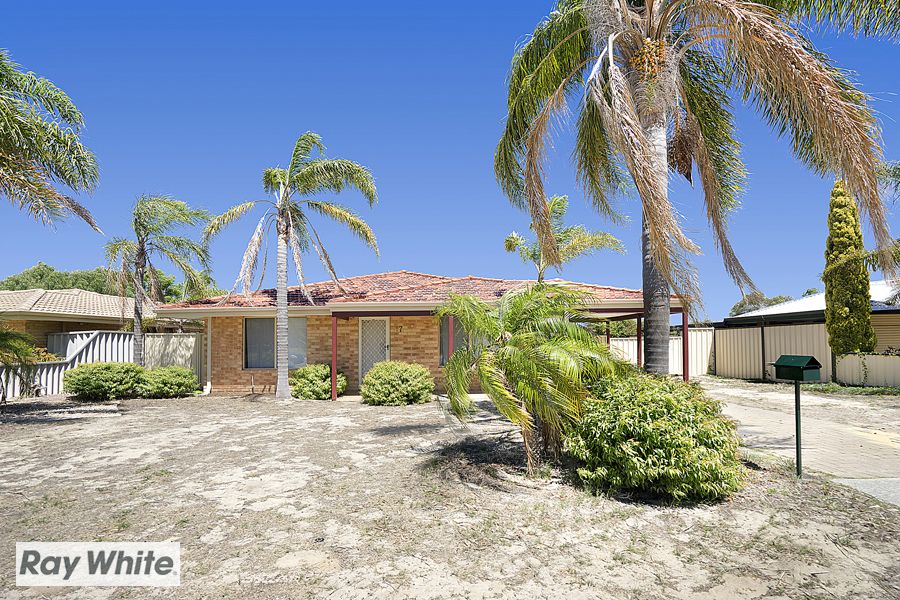 17 Salmongum Gr, Beechboro, WA 6063