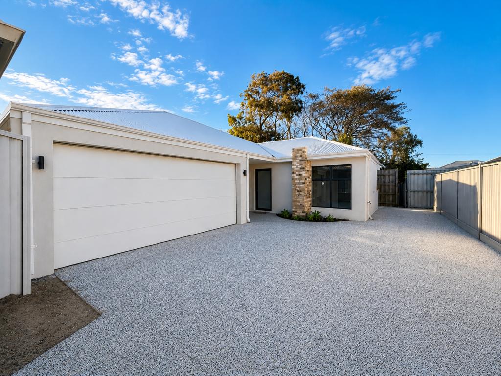 30a Wavelea St, Safety Bay, WA 6169