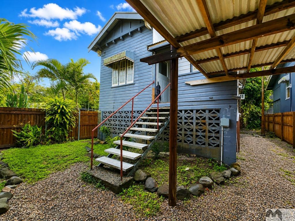 22 Grove St, Parramatta Park, QLD 4870