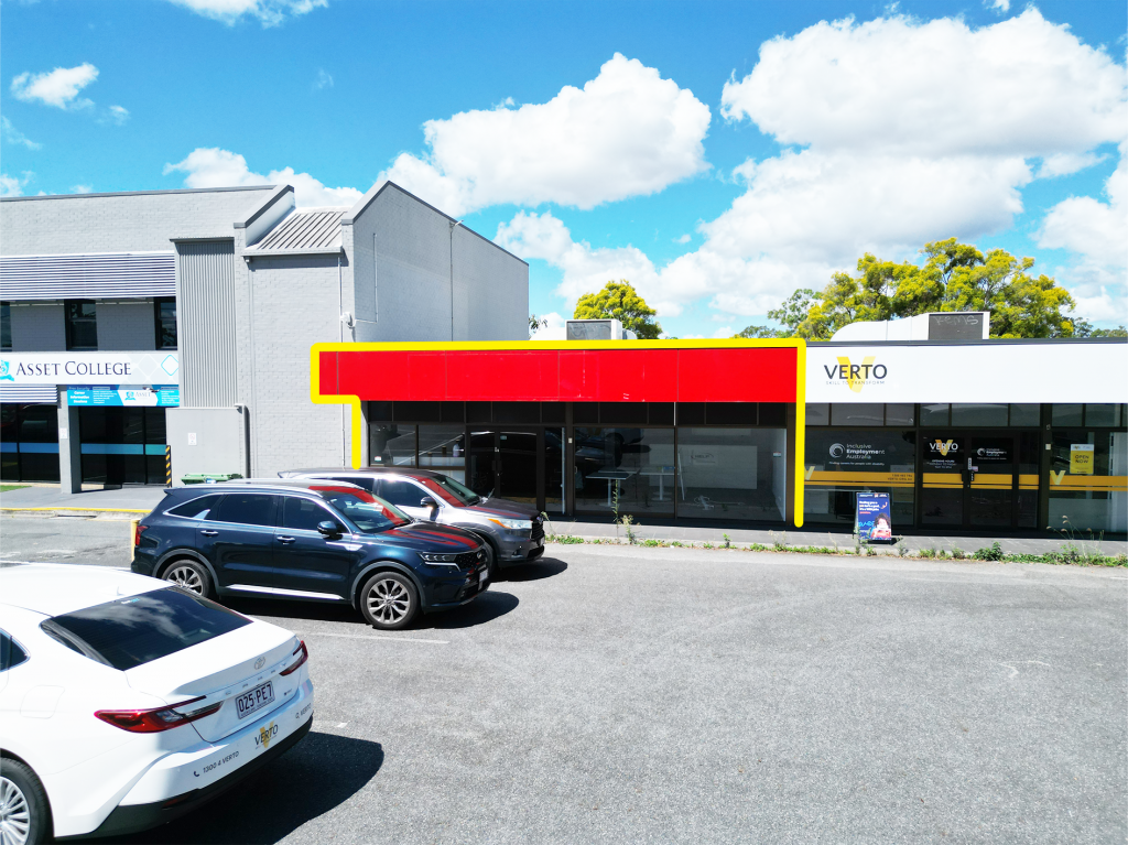 15 Station Rd, Logan Central, QLD 4114