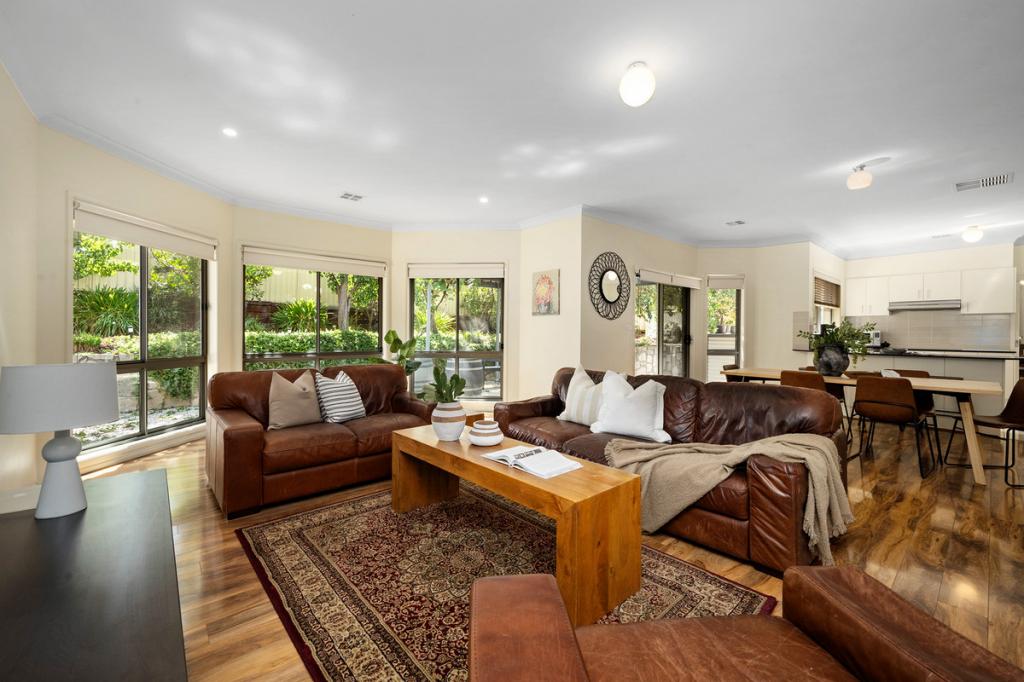3 Hatton Dr, Yass, NSW 2582