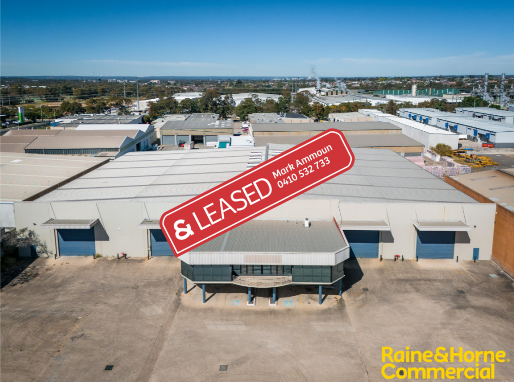 Building 1/120-122 Warren Rd, Smithfield, NSW 2164