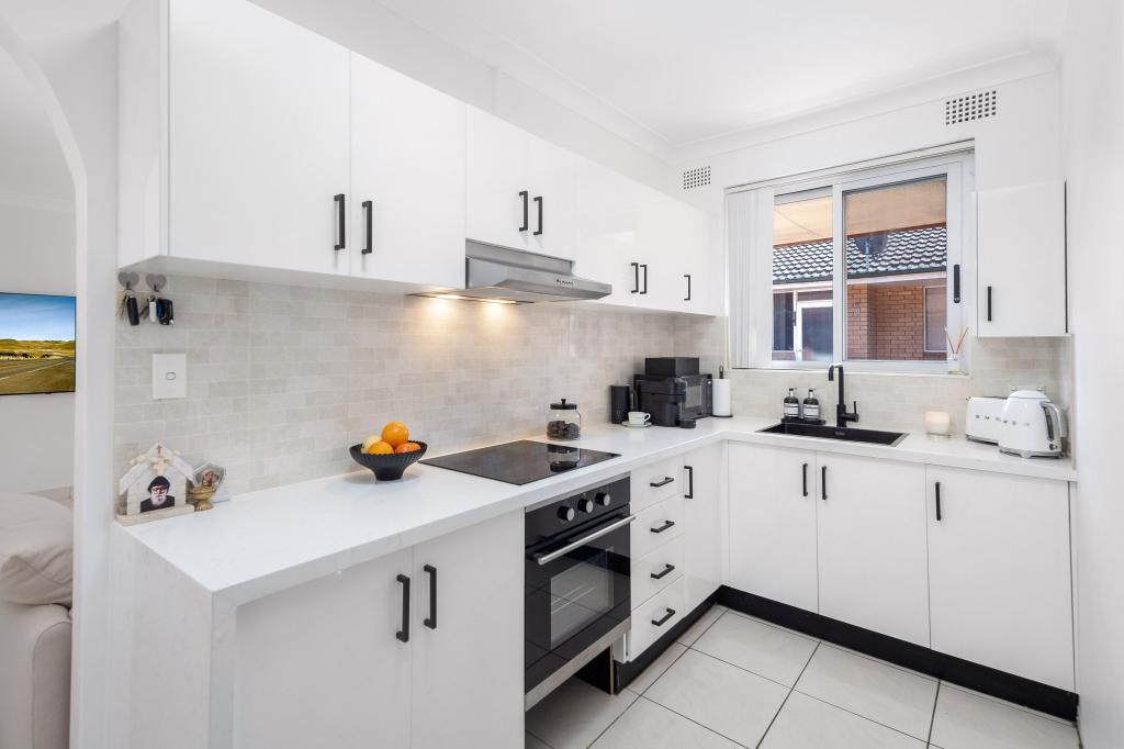 5/112 VICTORIA RD, PUNCHBOWL, NSW 2196