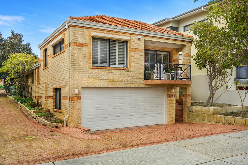 138 WESTVIEW ST, SCARBOROUGH, WA 6019