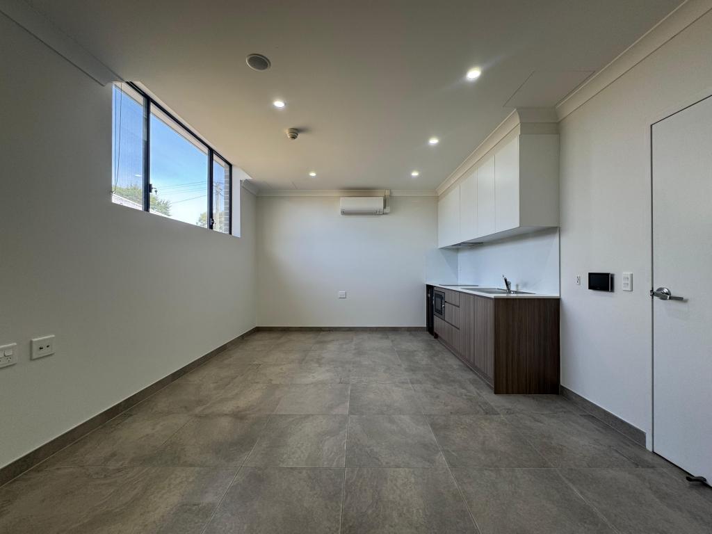 13 Orth St, Kingswood, NSW 2747