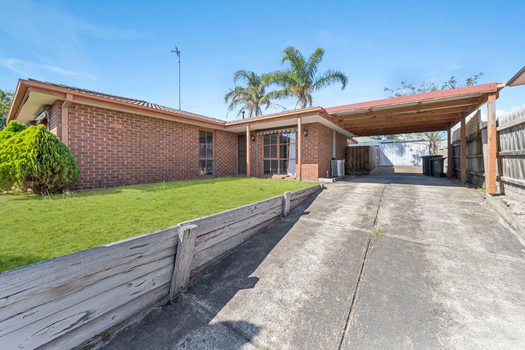 32 Earnshaw Dr, Carrum Downs, VIC 3201