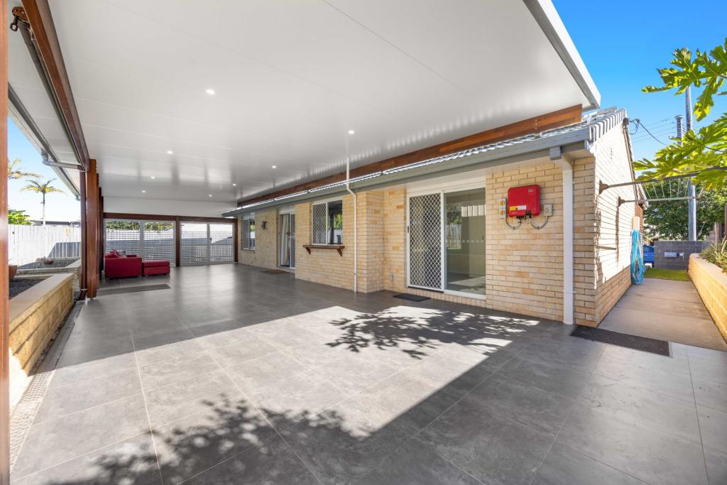 23 Halyard Dr, Wurtulla, QLD 4575