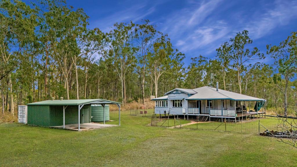 74 Creevey Dr, Captain Creek, QLD 4677