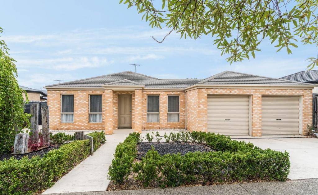 Room 3/14 Lein Ct, Highton, VIC 3216