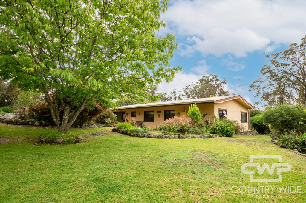 7 Ward Cres, Glen Innes, NSW 2370