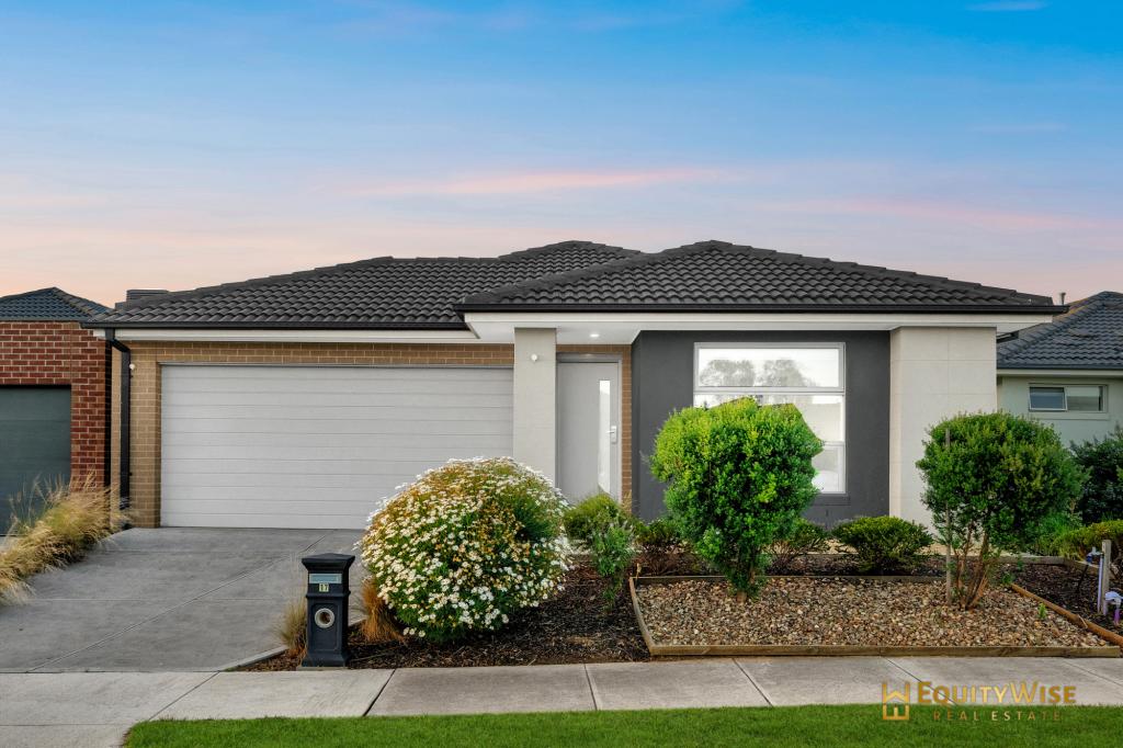 17 Furness Cl, Wyndham Vale, VIC 3024