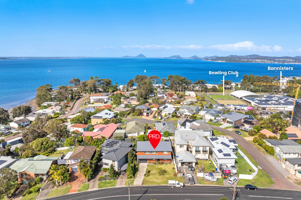 9 Ash St, Soldiers Point, NSW 2317