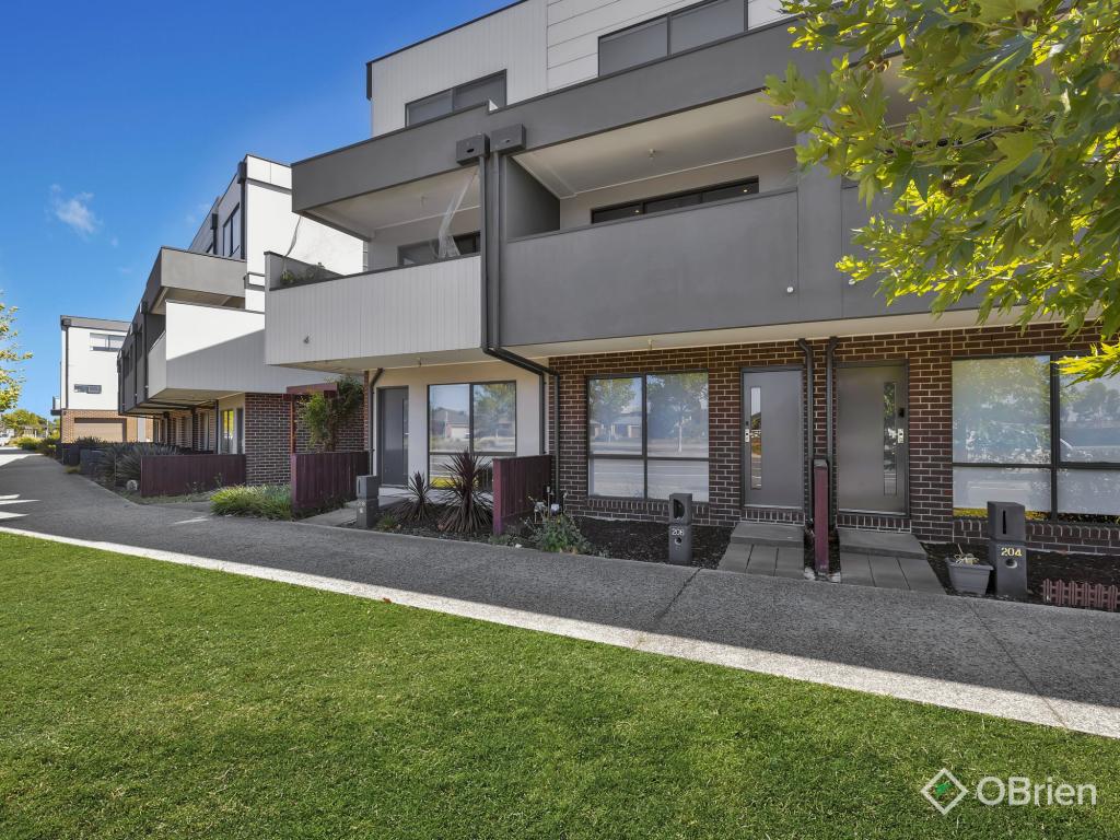 206 Henry Rd, Pakenham, VIC 3810