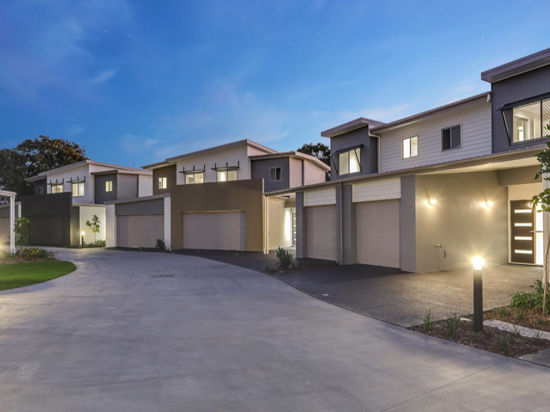 111 Leitchs Rd S, Albany Creek, QLD 4035