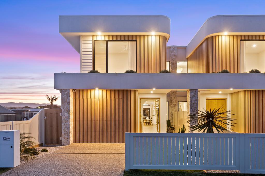 126a Osborne Pde, Warilla, NSW 2528