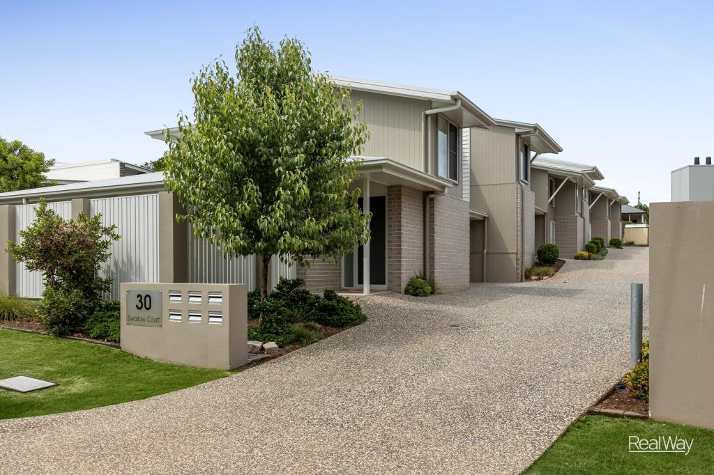 2/30 Swallow Ct, Newtown, QLD 4350