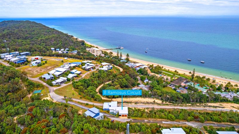 8 RAMOSUS CRES, TANGALOOMA, QLD 4025