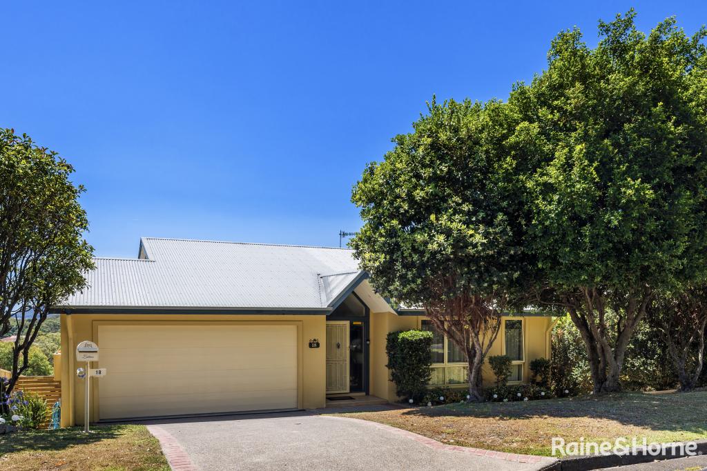 18 TAREEBIN RD, NELSON BAY, NSW 2315