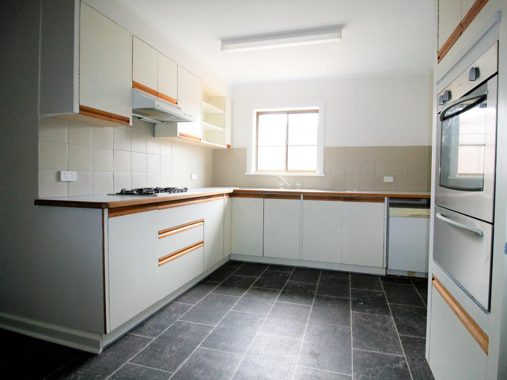 16 O'Halloran Rd, Christies Beach, SA 5165