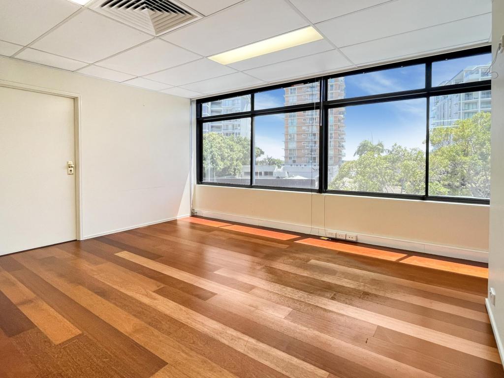 11/2-4 Ocean St, Maroochydore, QLD 4558