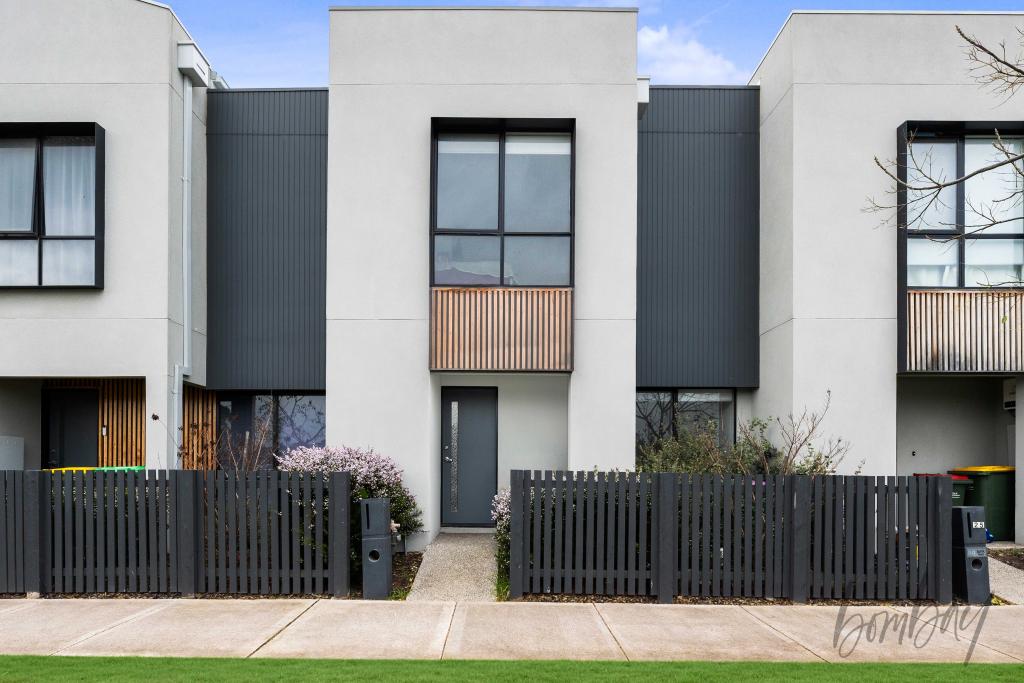 23 SPRINGS RD, DONNYBROOK, VIC 3064