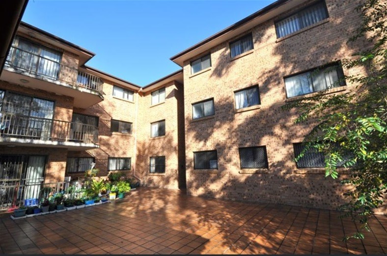 1/191 CHAPEL RD, BANKSTOWN, NSW 2200