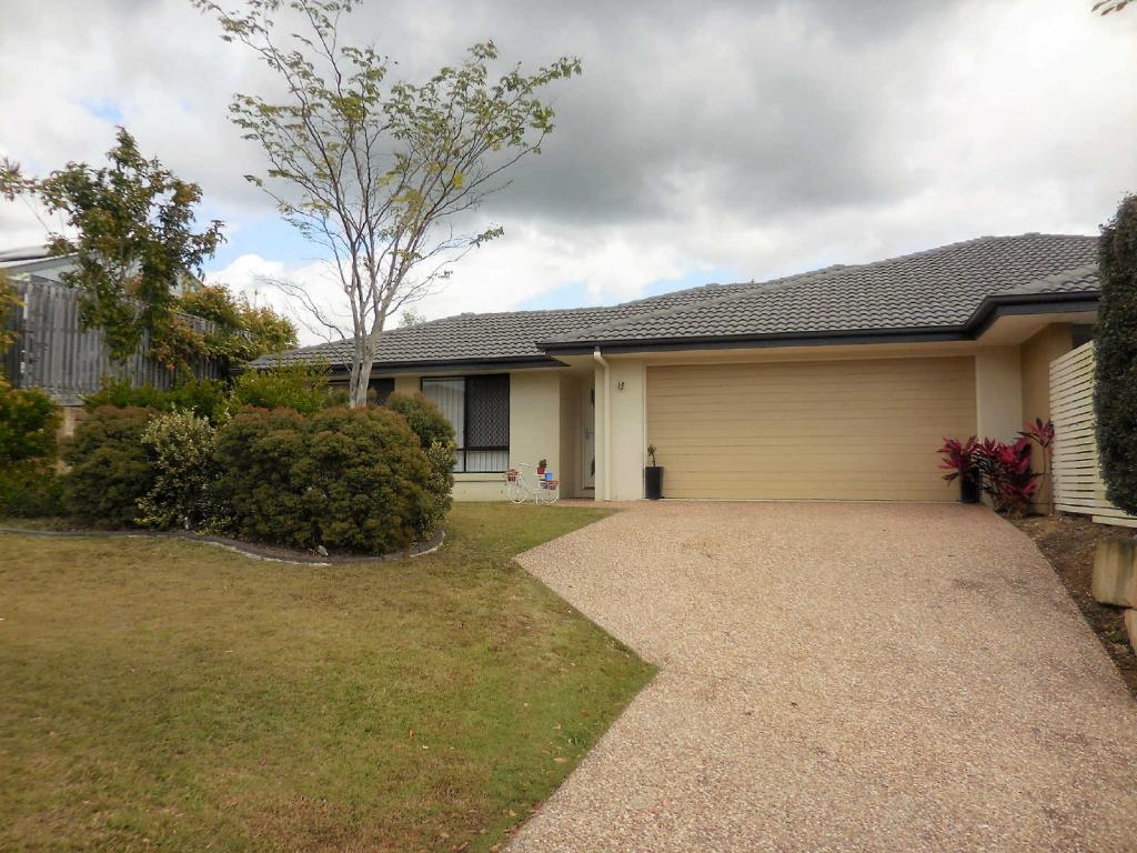 2/1 Aston St, Upper Coomera, QLD 4209