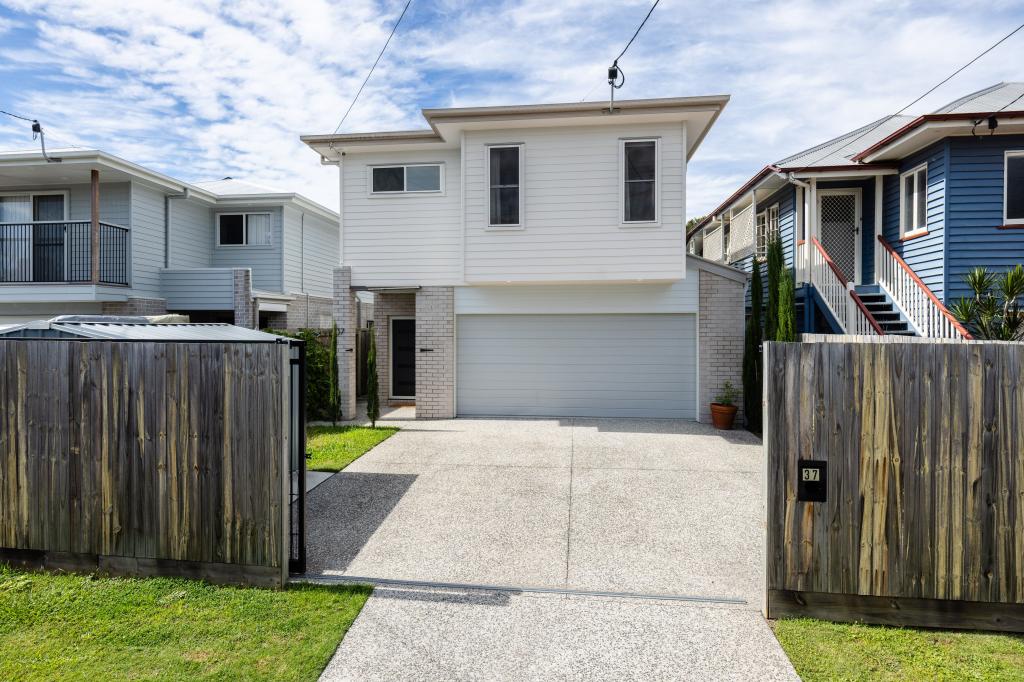 37 Smith St, Deagon, QLD 4017