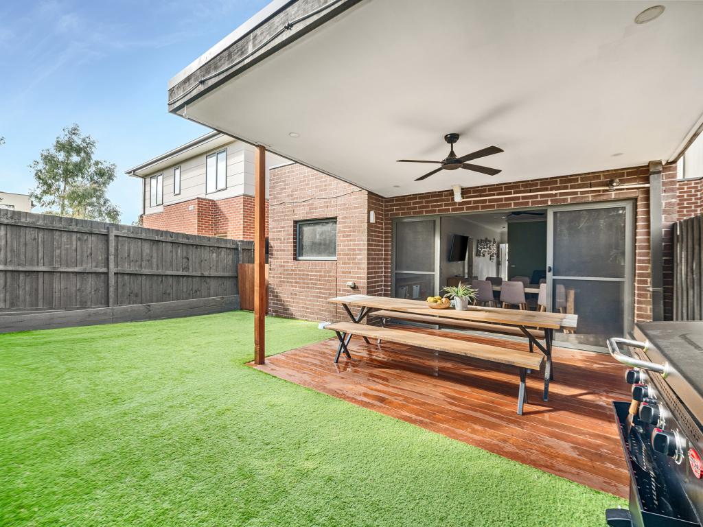 4 Gordal Ct, Lynbrook, VIC 3975