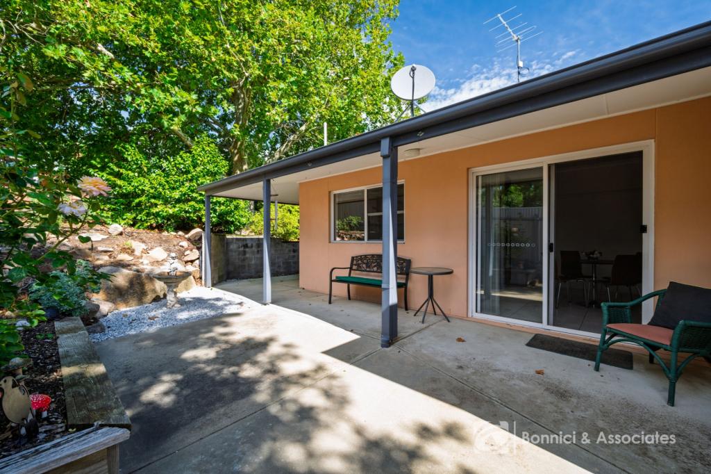 2/9 Priory Lane, Beechworth, VIC 3747