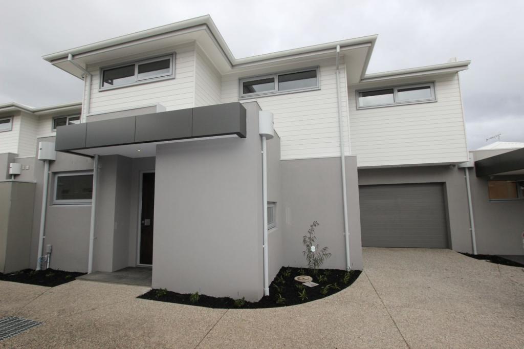 2/15 Carrington Rd, Niddrie, VIC 3042