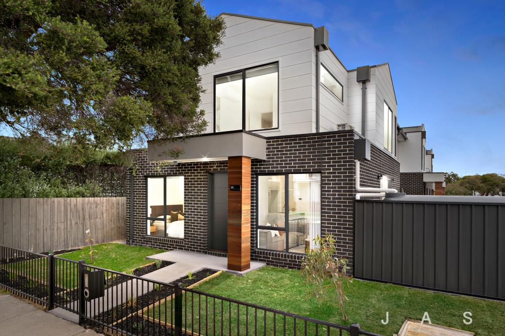 35 Blackshaws Rd, Newport, VIC 3015