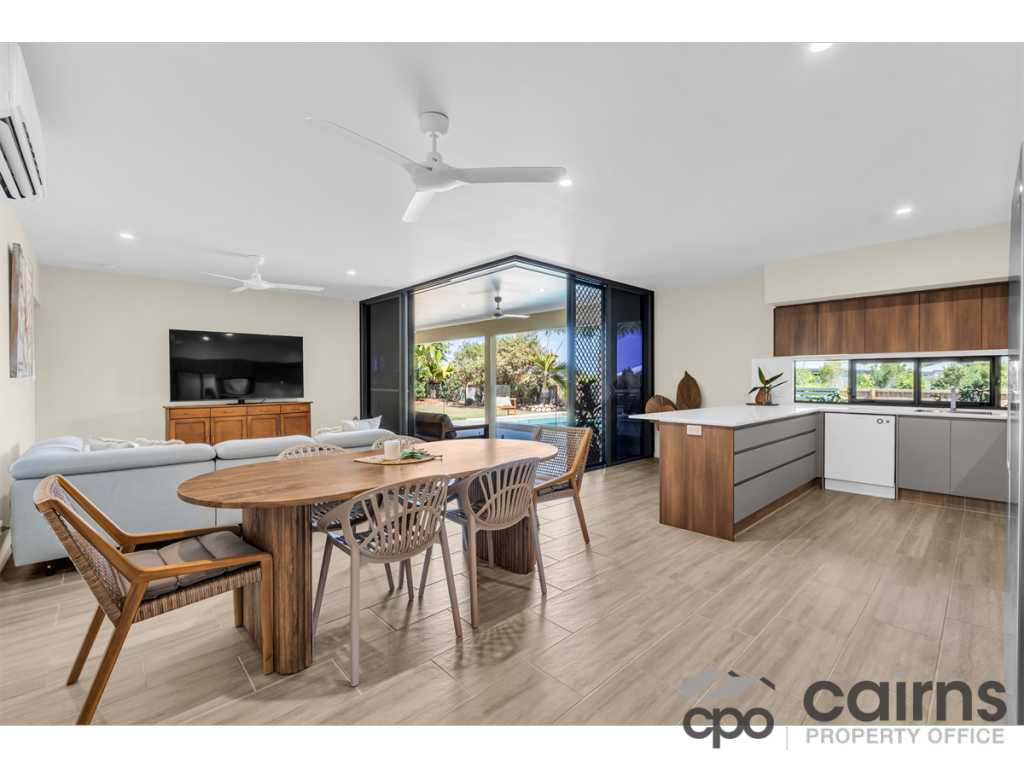 18 DULKU CL, CRAIGLIE, QLD 4877