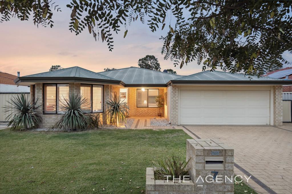 7 Staunton Vale, Carramar, WA 6031