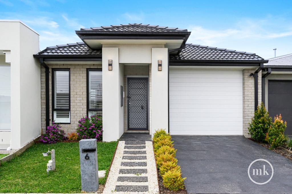 6 DUFFY AVE, DOREEN, VIC 3754