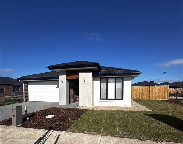 25 Penstone St, Lara, VIC 3212