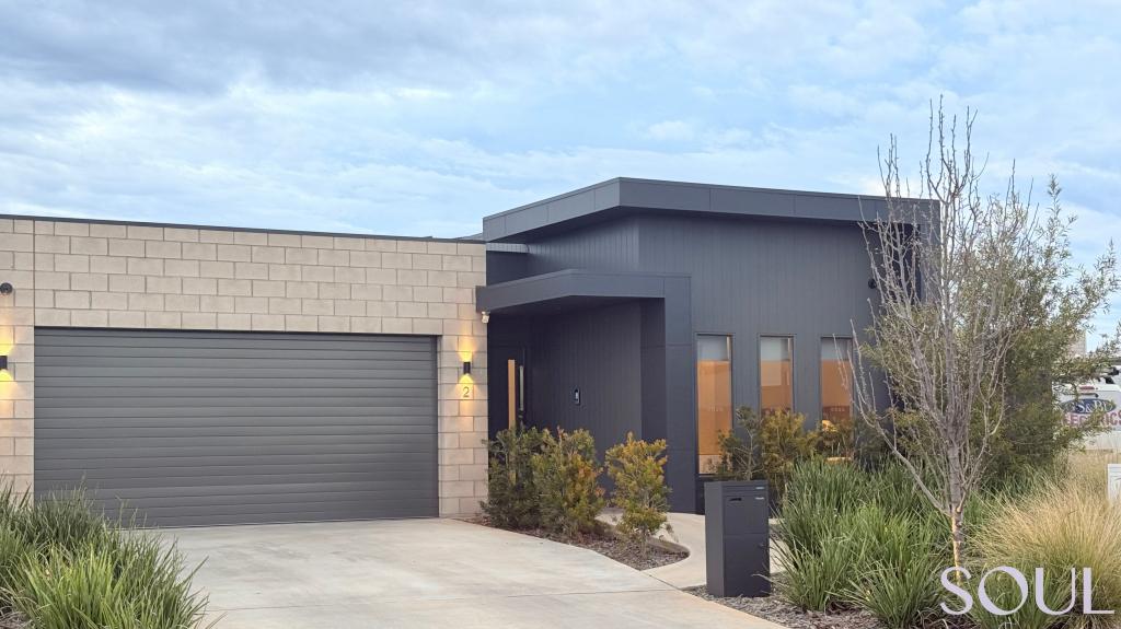 2 Ellis Pl, Griffith, NSW 2680